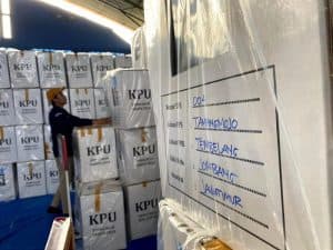 KPU Jombang Mulai Distribusikan Logistik Pemungutan Suara Ke Kecamatan