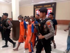 Jaringan Narkoba Terbongkar! 5 Tersangka & Sabu 3,5 ons Sabu Diamankan