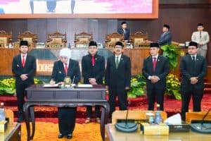 RPJMD 2025-2029 Resmi Disahkan, Kolaborasi Pemprov-DPRD Jadi Kunci