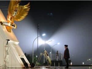 Prabowo Pimpin Upacara Ziarah Tengah Malam di TMP Kalibata