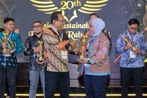 Laporan Keberlanjutan PT Semen Indonesia Diganjar Penghargaan ASRRAT