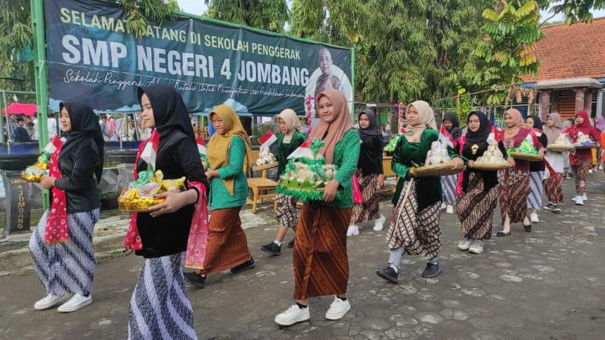 Grebeg ‘Apem Megengan’: Tradisi Spiritual Sambut Bulan Puasa Ramadan