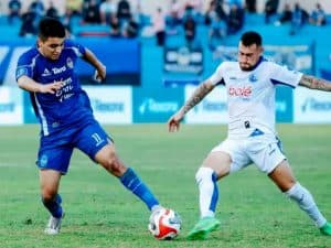 Arema FC vs Bhayangkara FC Diprediksi Berjalan Sengit Sore ini